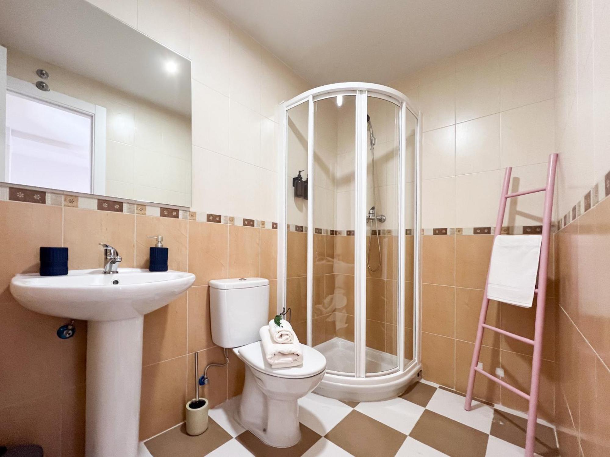 Fuensalidahomes 001 Bagian luar foto